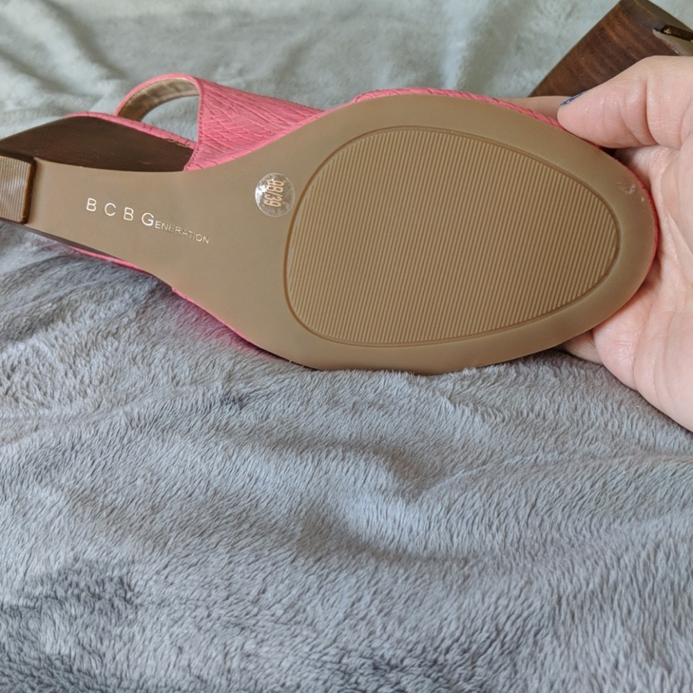 Peep toe shoes - Picture 3 of 4